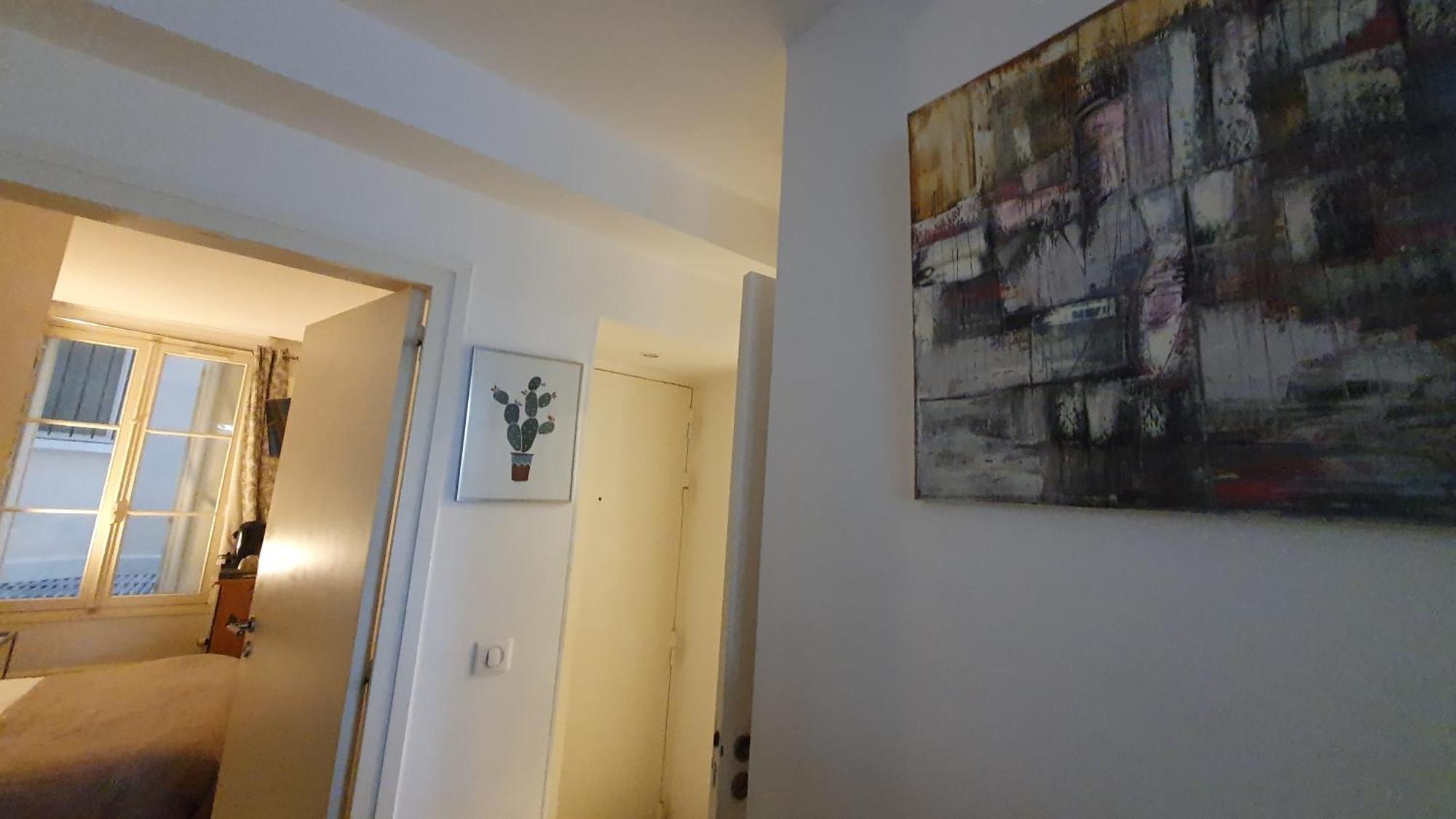 Appartement 1 Minute Gare Montparnasse,center,close To Louvre Meusm And Eiffel Tour ,amusing Place